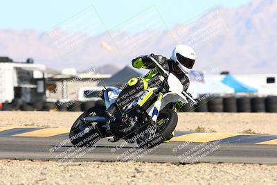 media/Jan-08-2022-SoCal Trackdays (Sat) [[1ec2777125]]/Turn 16 Set 1 (11am)/